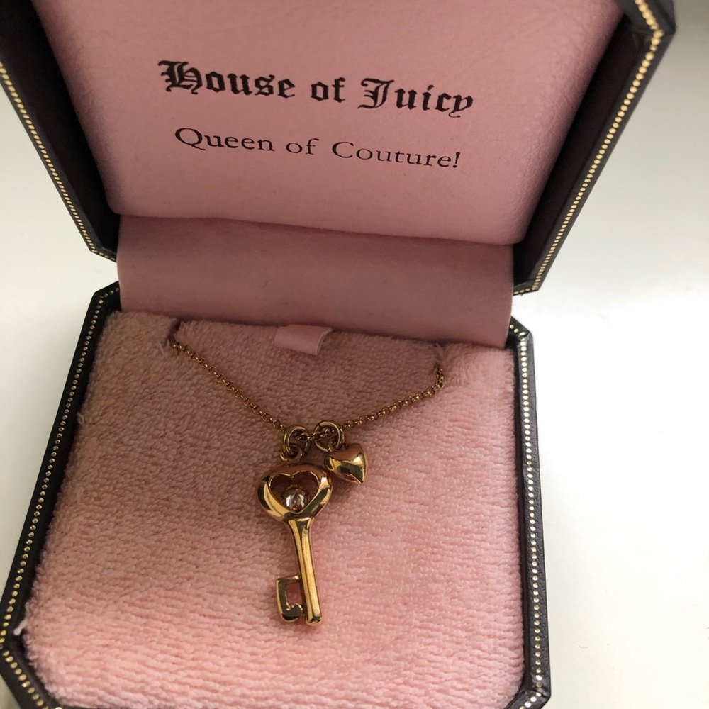 Juicy necklace